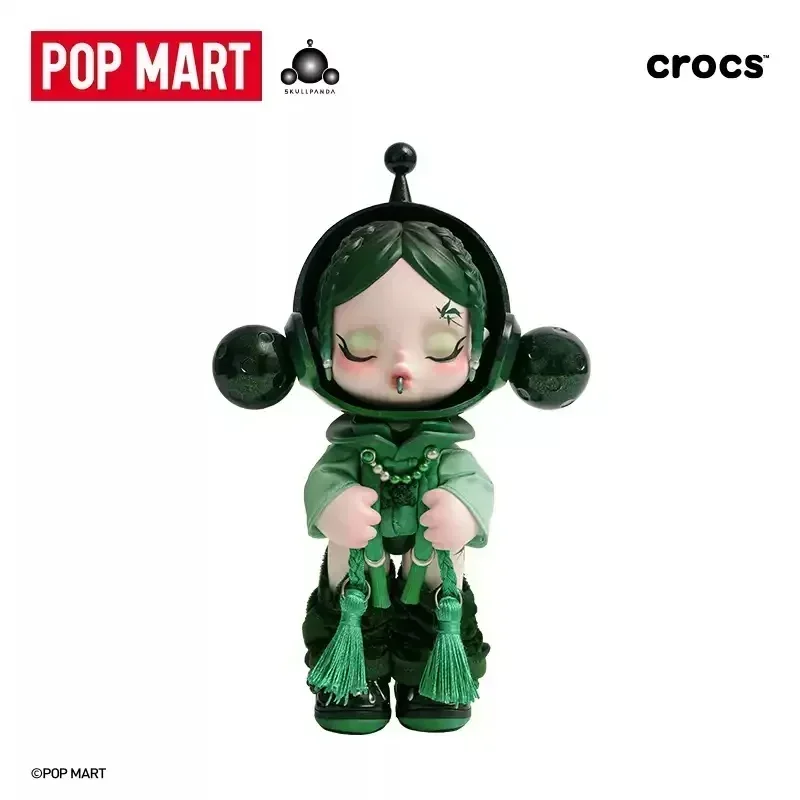POP MART SKULLPANDA X CROCS OO - огляд і ціна Model Kit Anime Girl