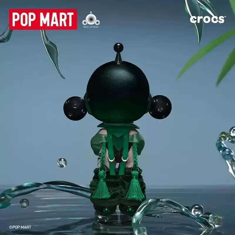 POP MART SKULLPANDA X CROCS OO - огляд і ціна Model Kit Anime Girl